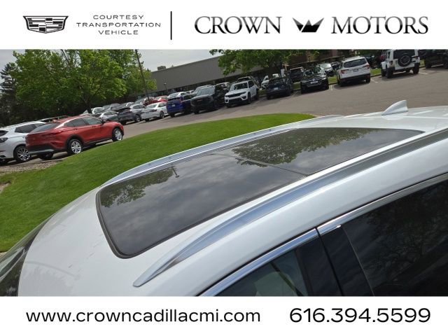 Used 2025 Cadillac XT5 Premium Luxury w/ Technology Package image 6