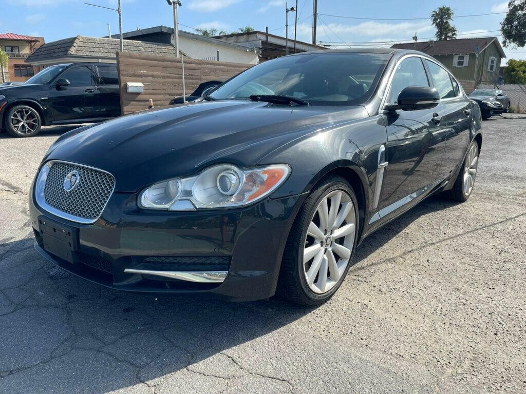 Used 2011 Jaguar XF Premium RWD video 1