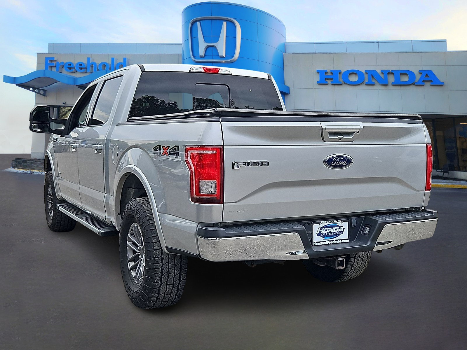 Used 2016 Ford F150 Lariat w/ Trailer Tow Package AWD/4WD image 4