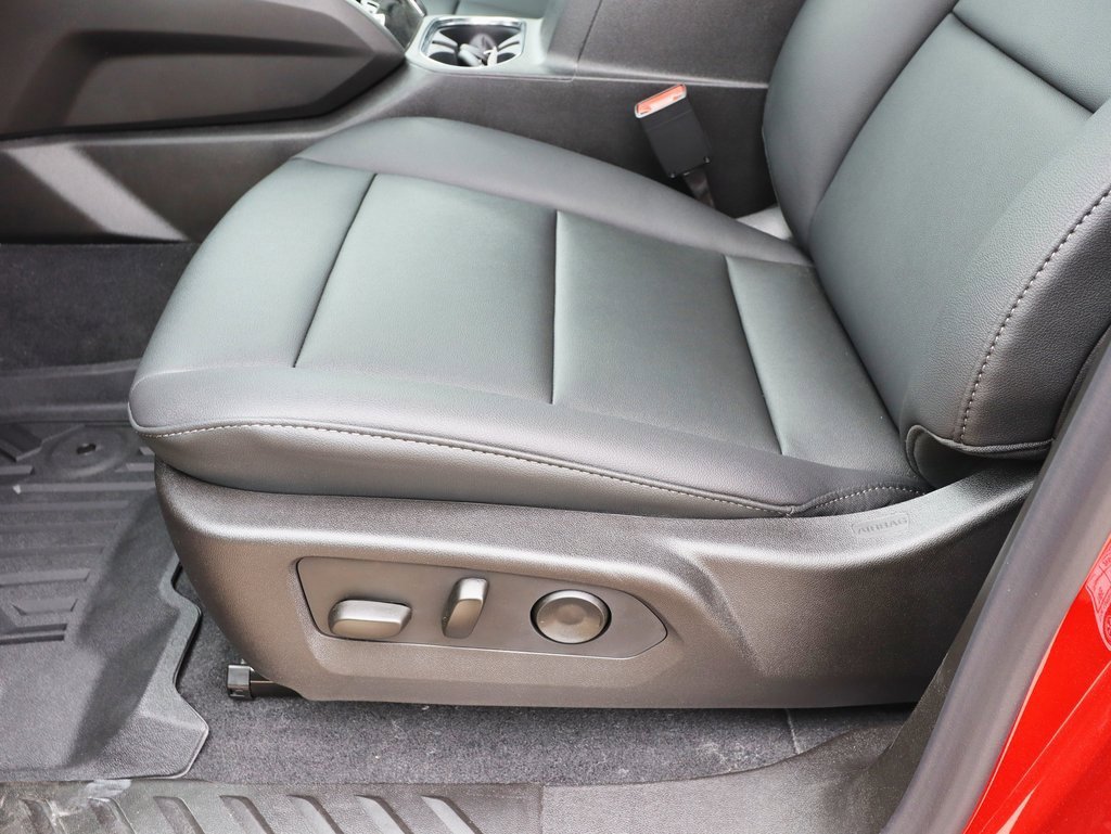 New 2026 GMC Canyon Elevation w/ Convenience Package image 11