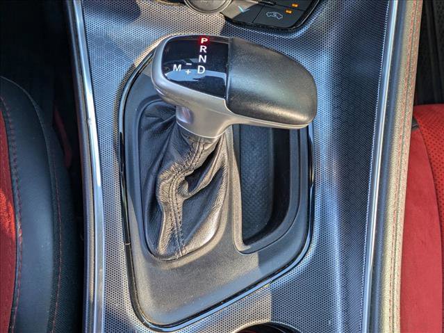 Used 2016 Dodge Challenger R/T Scat Pack w/ Leather Interior Group RWD image 13