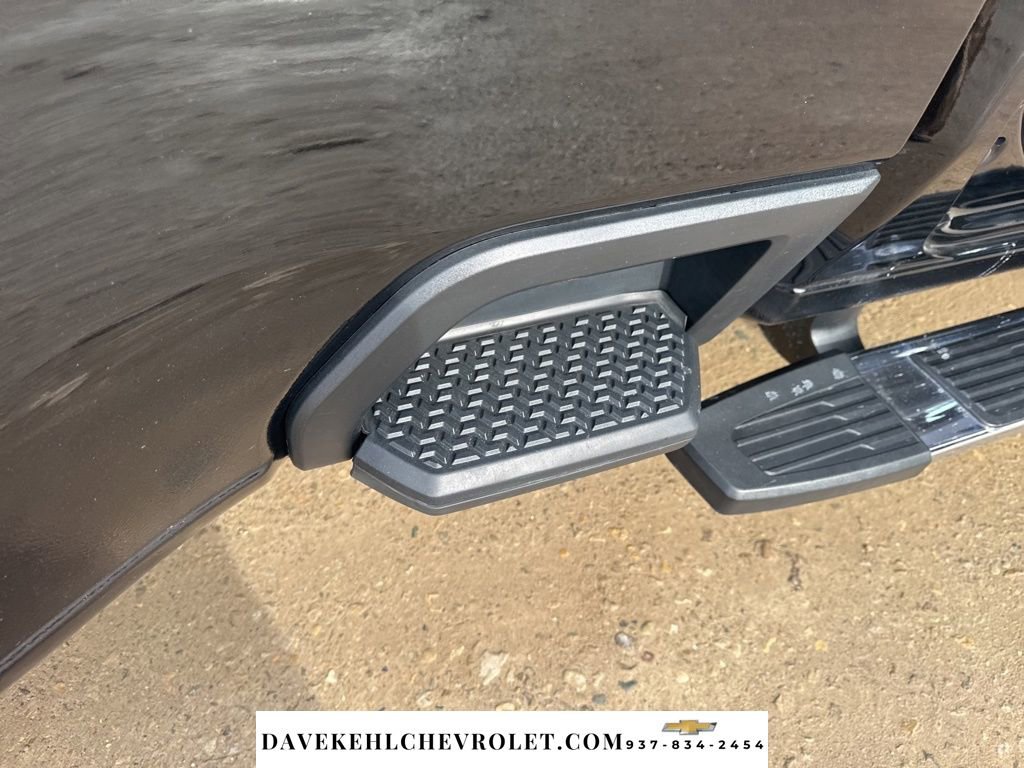 Used 2024 Chevrolet Silverado 3500 High Country w/ High Country Premium Package image 46