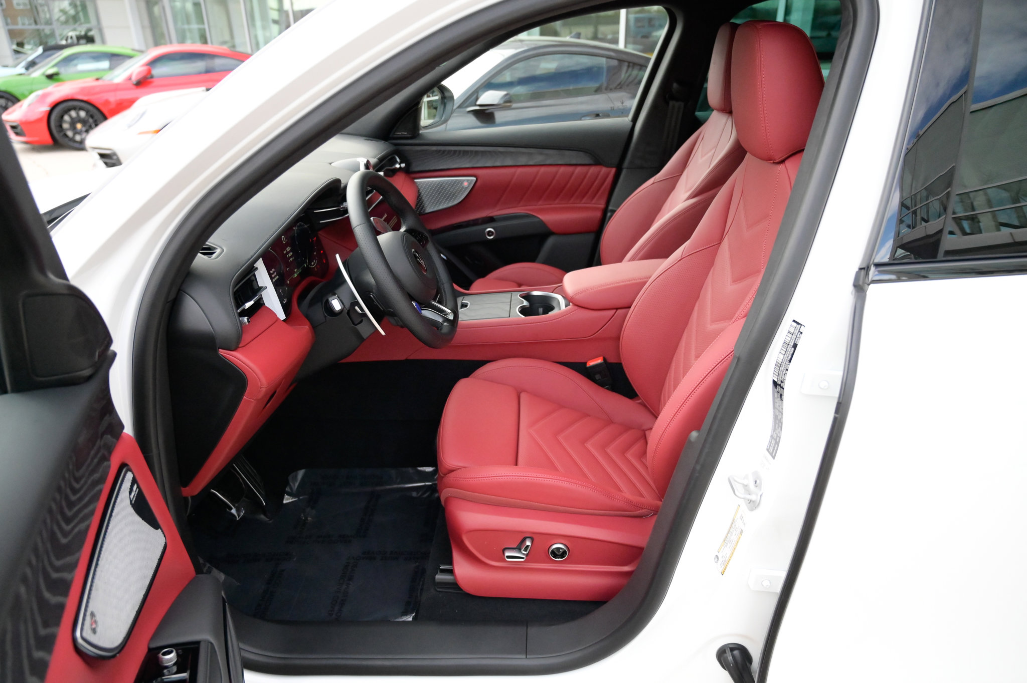 New 2026 Maserati Grecale Modena image 16