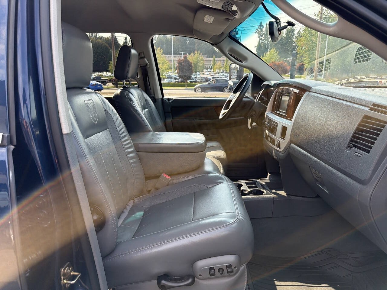 Used 2006 Dodge Ram 2500 Truck Laramie w/ Protection Group AWD/4WD image 20
