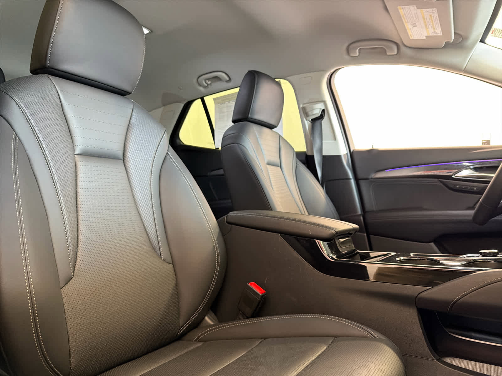Certified 2025 Buick Envision Preferred image 28