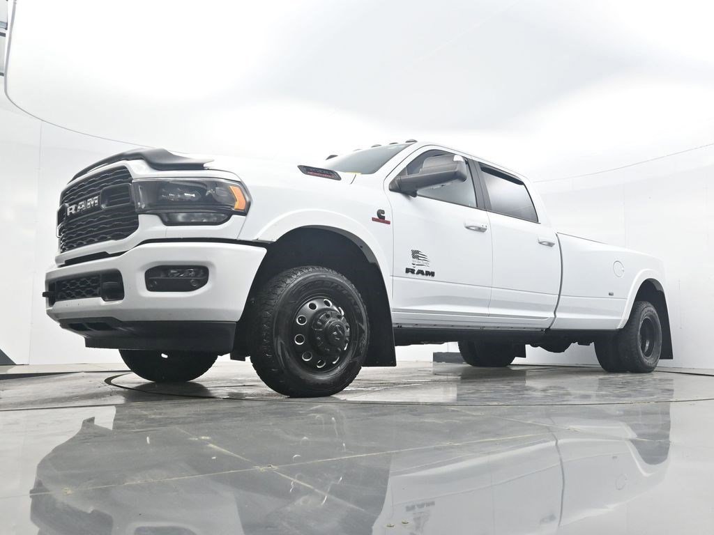 Used 2022 RAM 3500 Limited w/ Max Tow Package image 26
