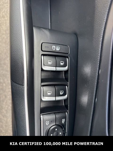 Certified 2022 Kia Sorento S FWD image 27