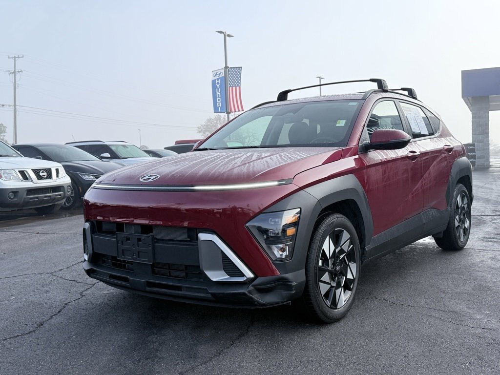 Used 2024 Hyundai Kona SEL image 3