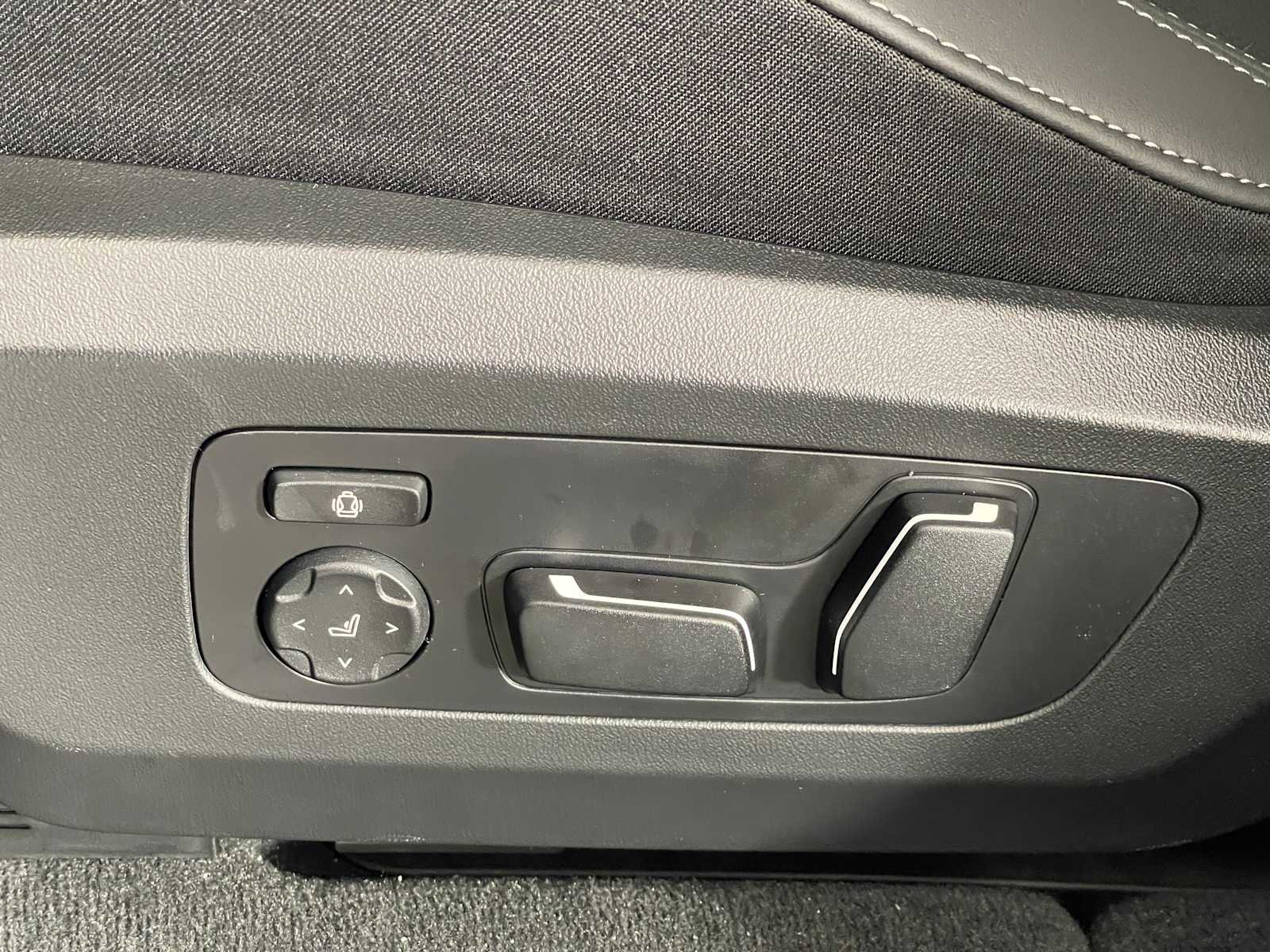 New 2026 BMW X3 xDrive30 w/ Convenience Package image 16