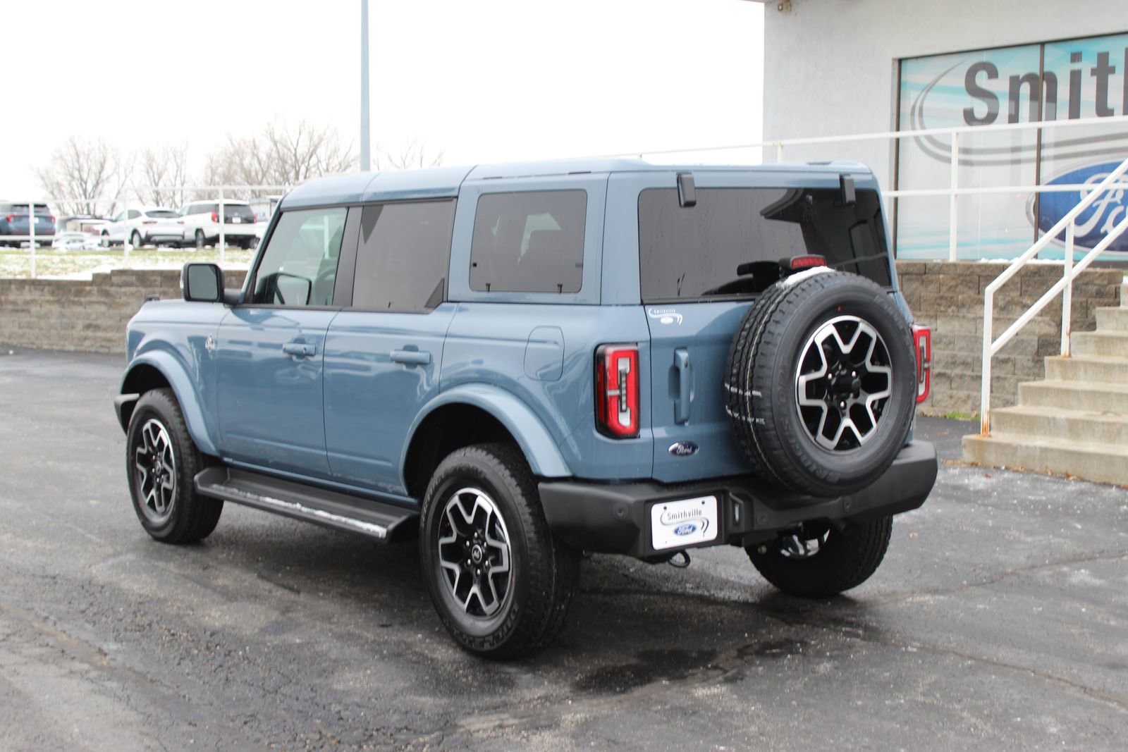 New 2025 Ford Bronco Outer Banks image 3