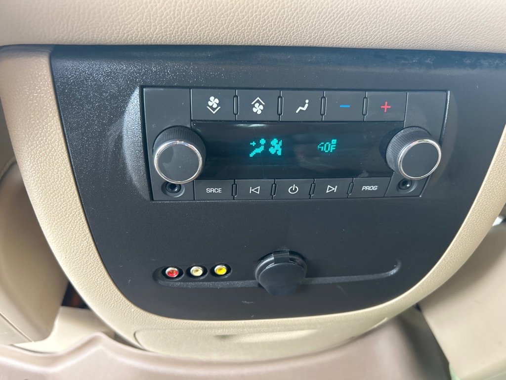 Used 2014 Chevrolet Tahoe LT w/ All-Star Edition AWD/4WD image 13