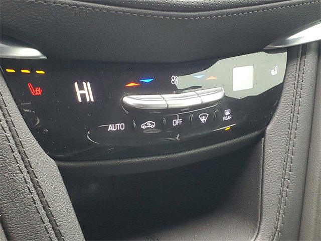 Certified 2024 Cadillac XT6 Luxury w/ LPO, Floor Liner Package image 23