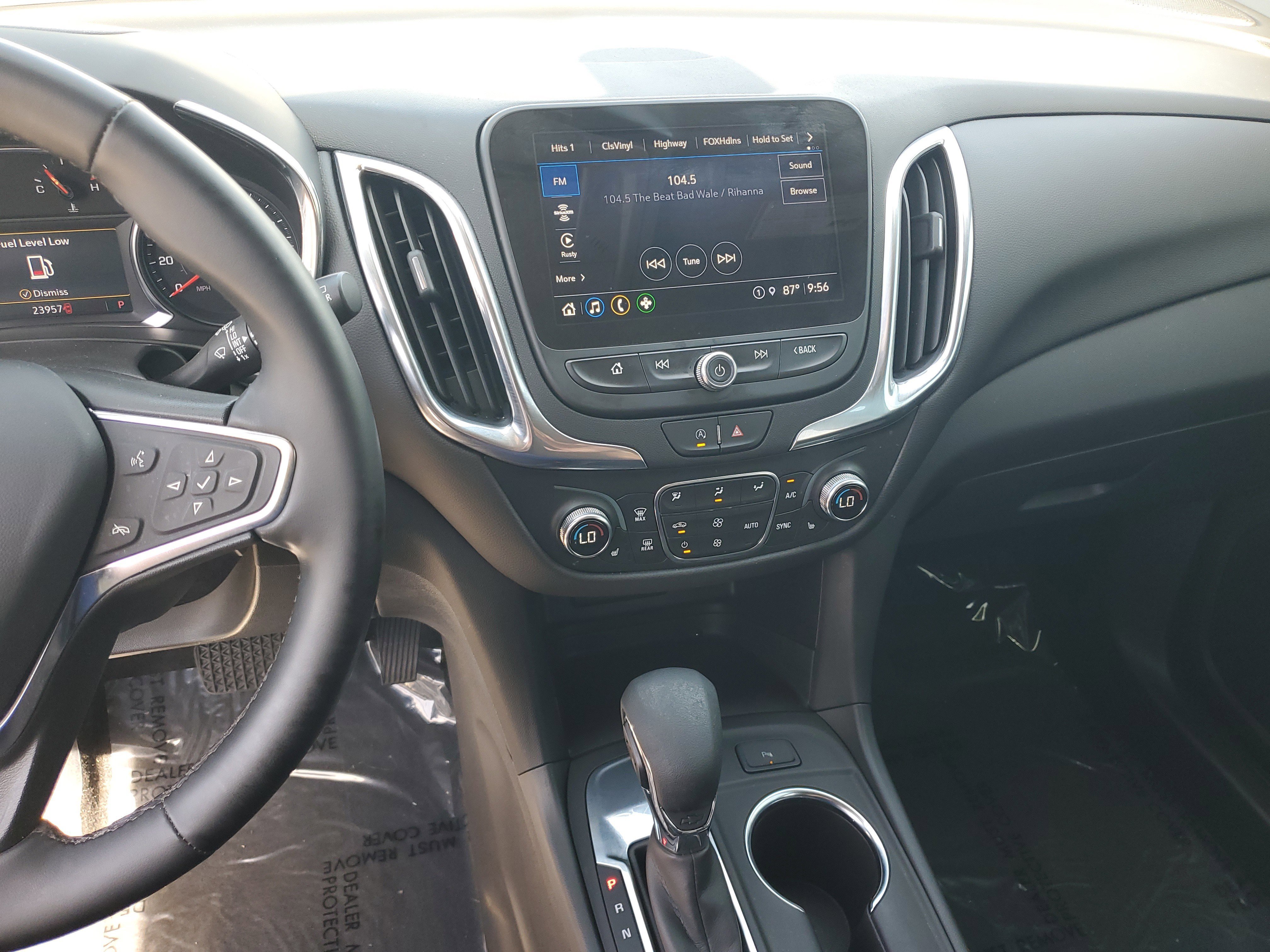 Used 2024 Chevrolet Equinox LT FWD image 22