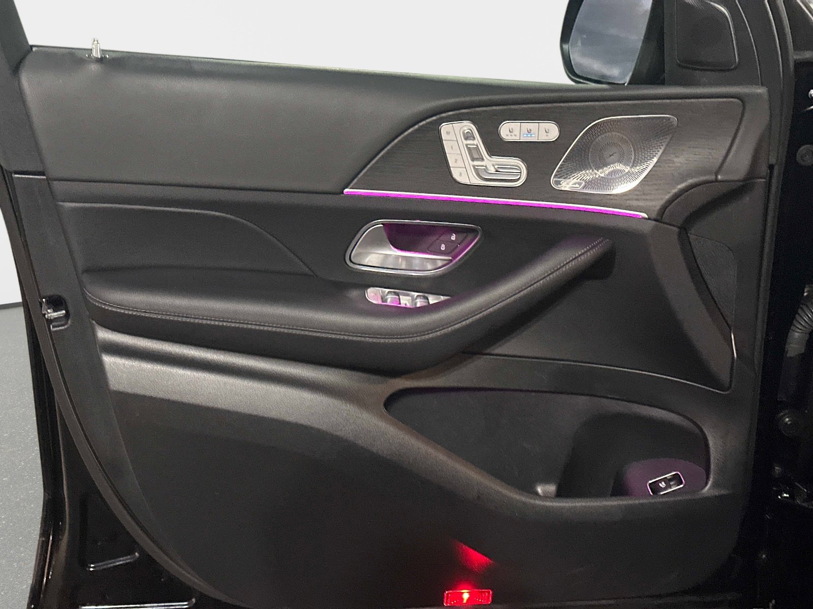 Certified 2025 Mercedes-Benz GLS 450 4MATIC image 17