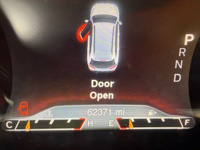Used 2017 Jeep Cherokee Limited image 4