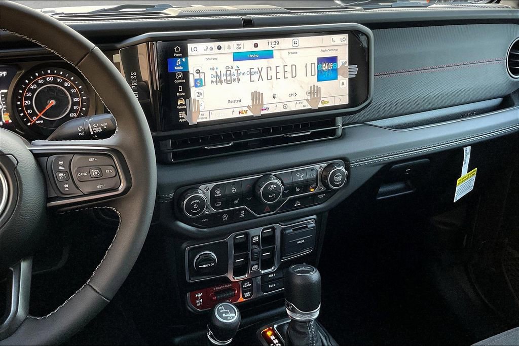 New 2025 Jeep Gladiator Rubicon w/ Convenience Group image 7