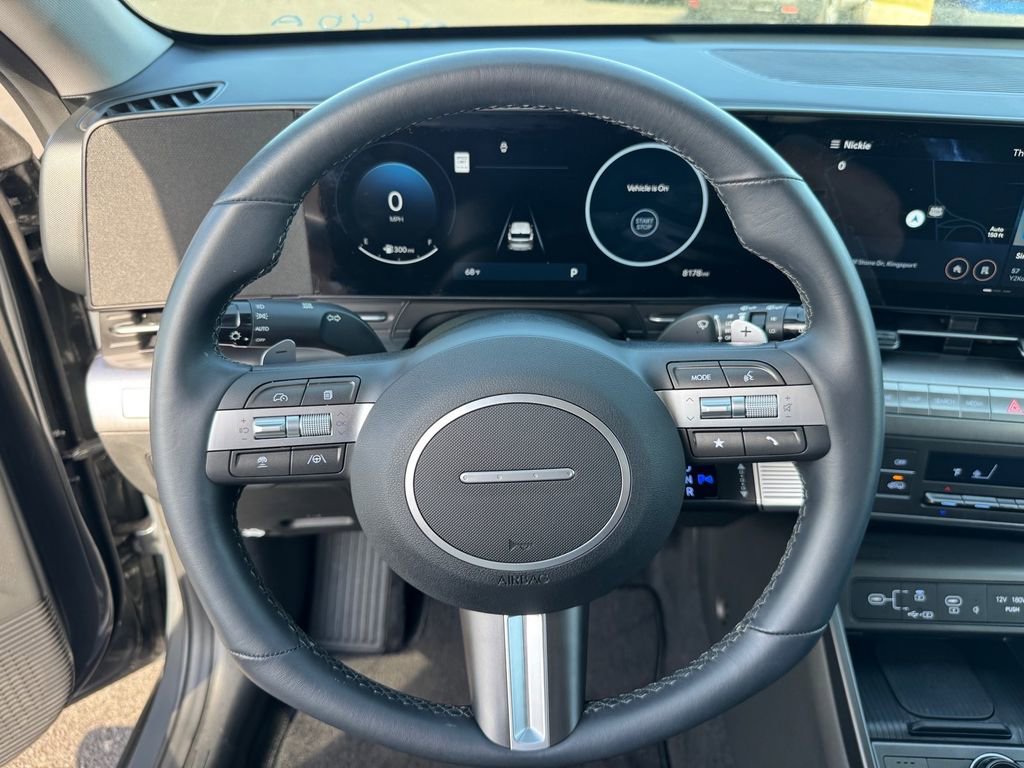 Used 2025 Hyundai Kona SEL image 24