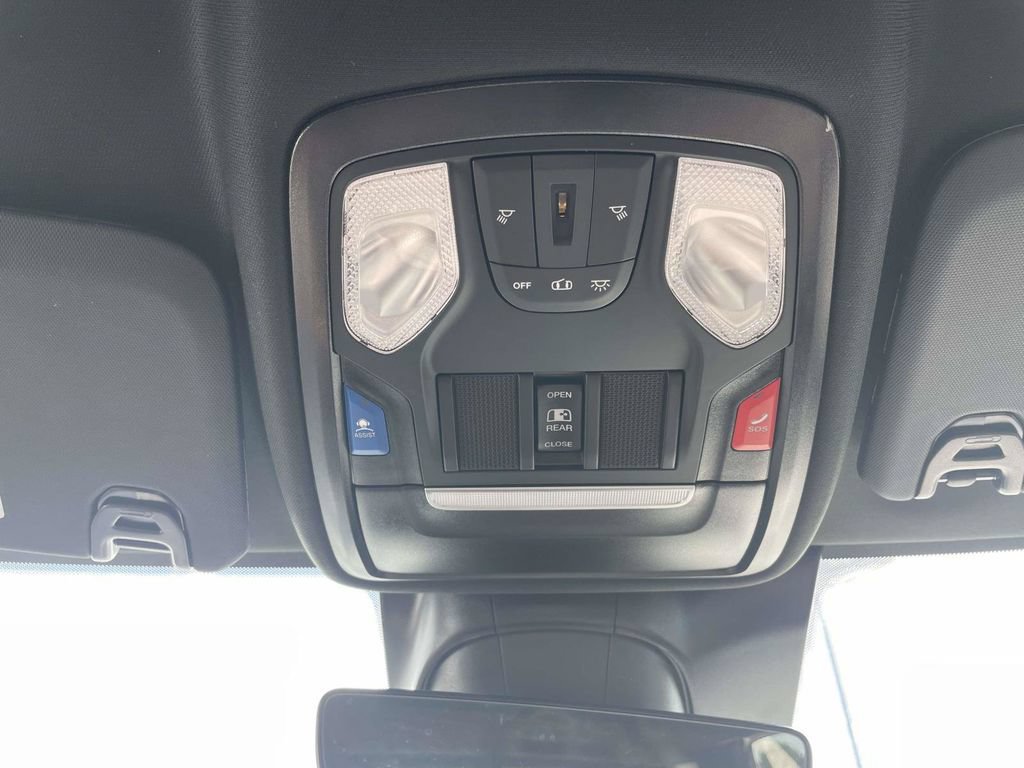 Used 2025 RAM 2500 Tradesman AWD/4WD image 29