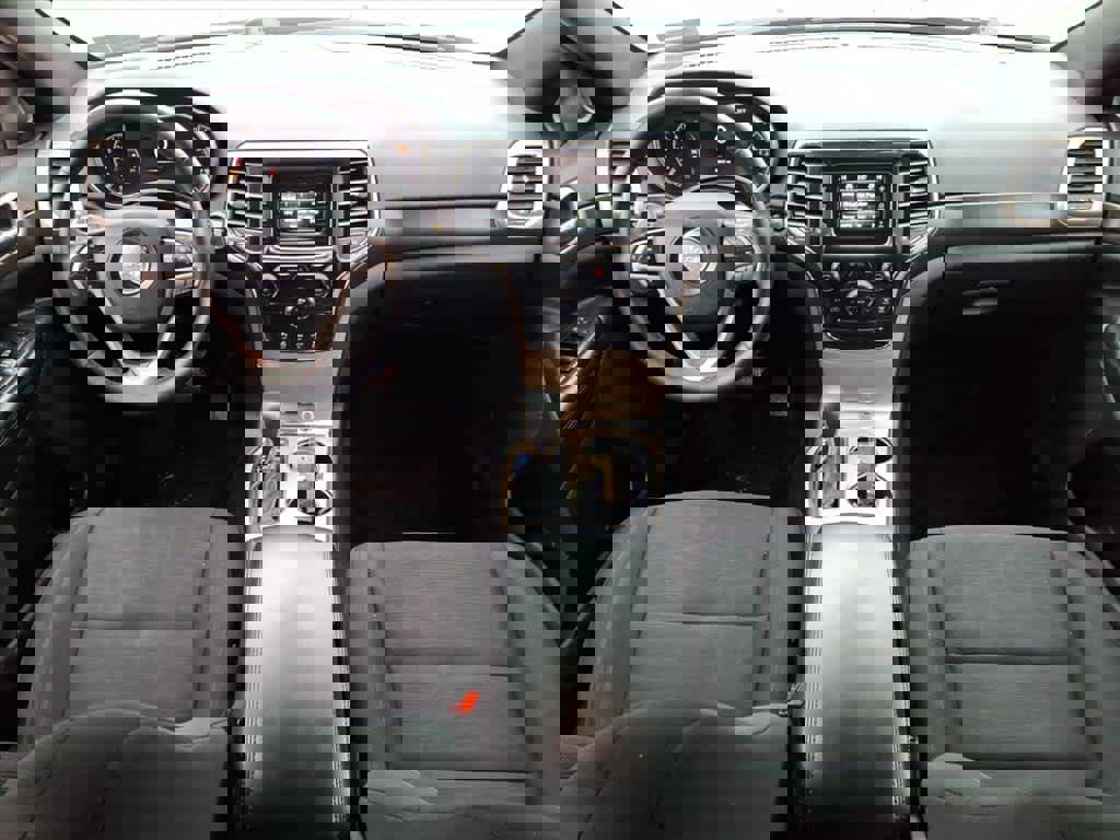 Used 2017 Jeep Grand Cherokee Laredo w/ Quick Order Package 23E image 11