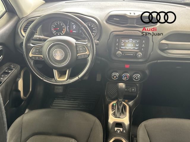 Used 2017 Jeep Renegade Latitude image 27