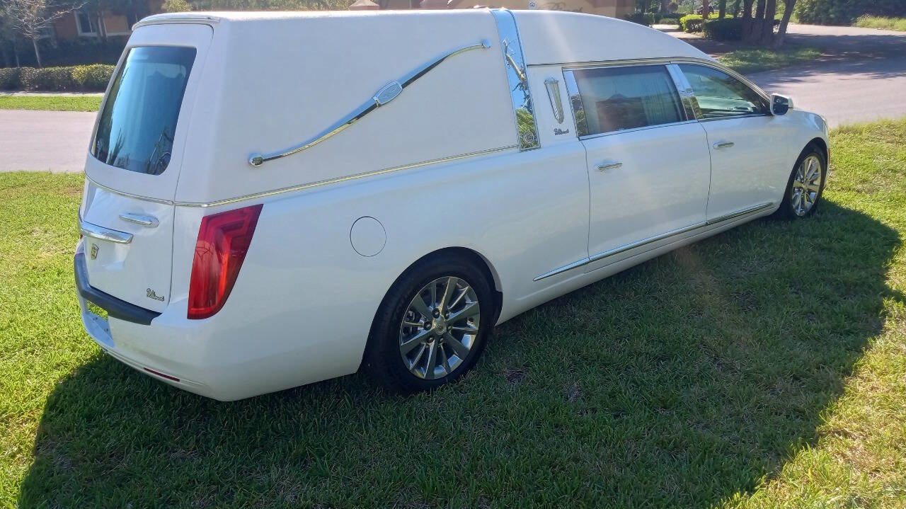 Used 2015 Cadillac XTS Hearse image 6