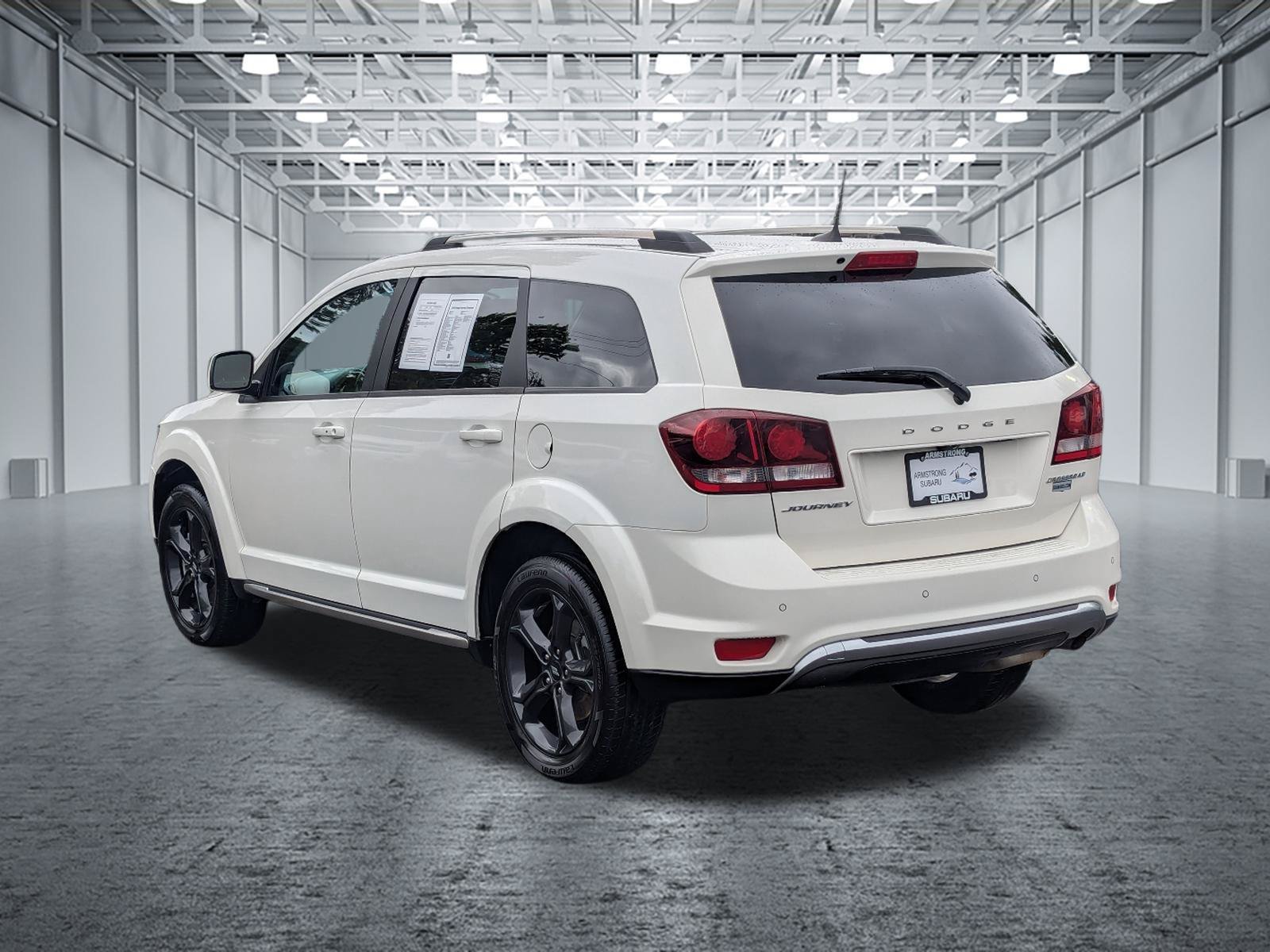 Used 2020 Dodge Journey Crossroad FWD image 3