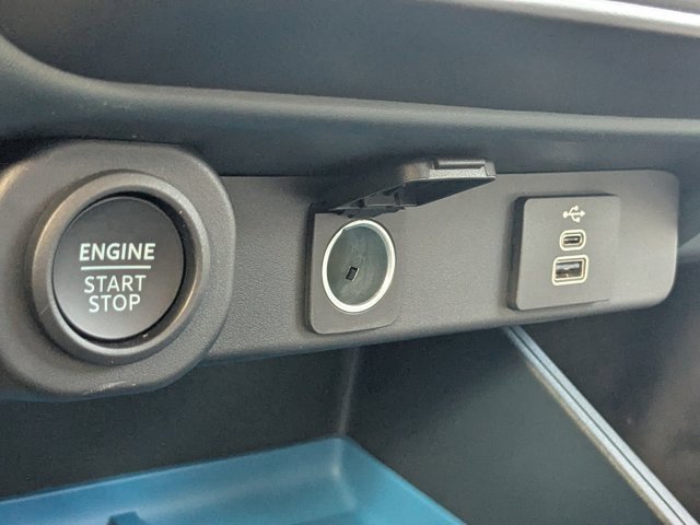 New 2025 Ford Maverick XLT w/ XLT Luxury Package image 25