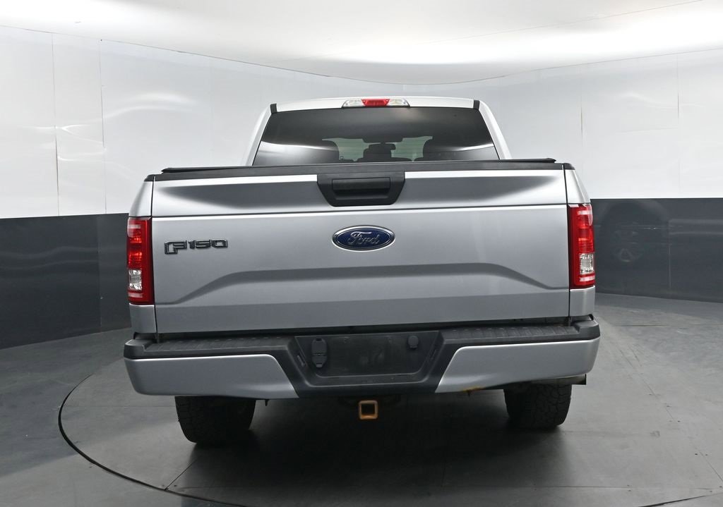 Used 2017 Ford F150 XL w/ Equipment Group 101A Mid image 4