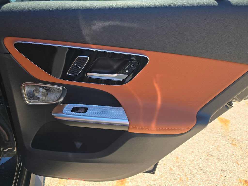 New 2027 Mercedes-Benz GLC 300 4MATIC image 24