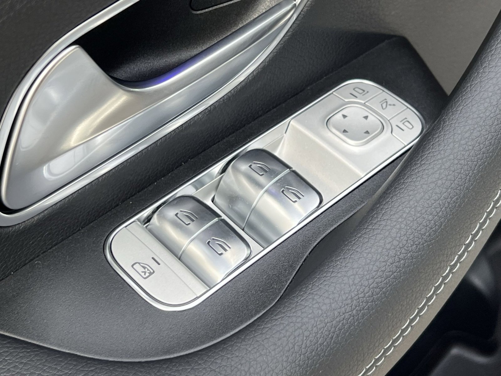 New 2026 Mercedes-Benz GLS 450 4MATIC image 13