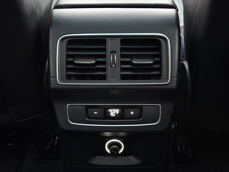 Used 2018 Audi SQ5 Premium Plus w/ Navigation Package image 36