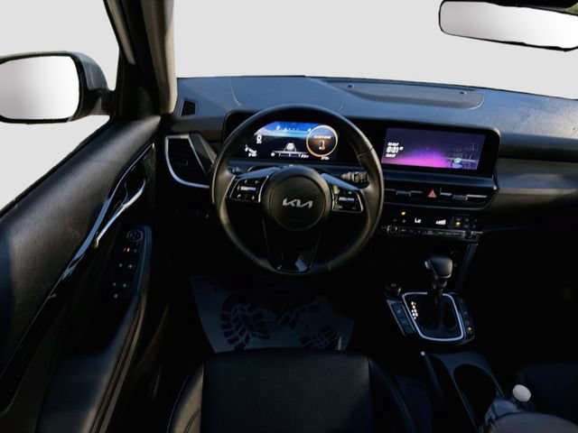 Used 2025 Kia Seltos EX AWD/4WD image 14