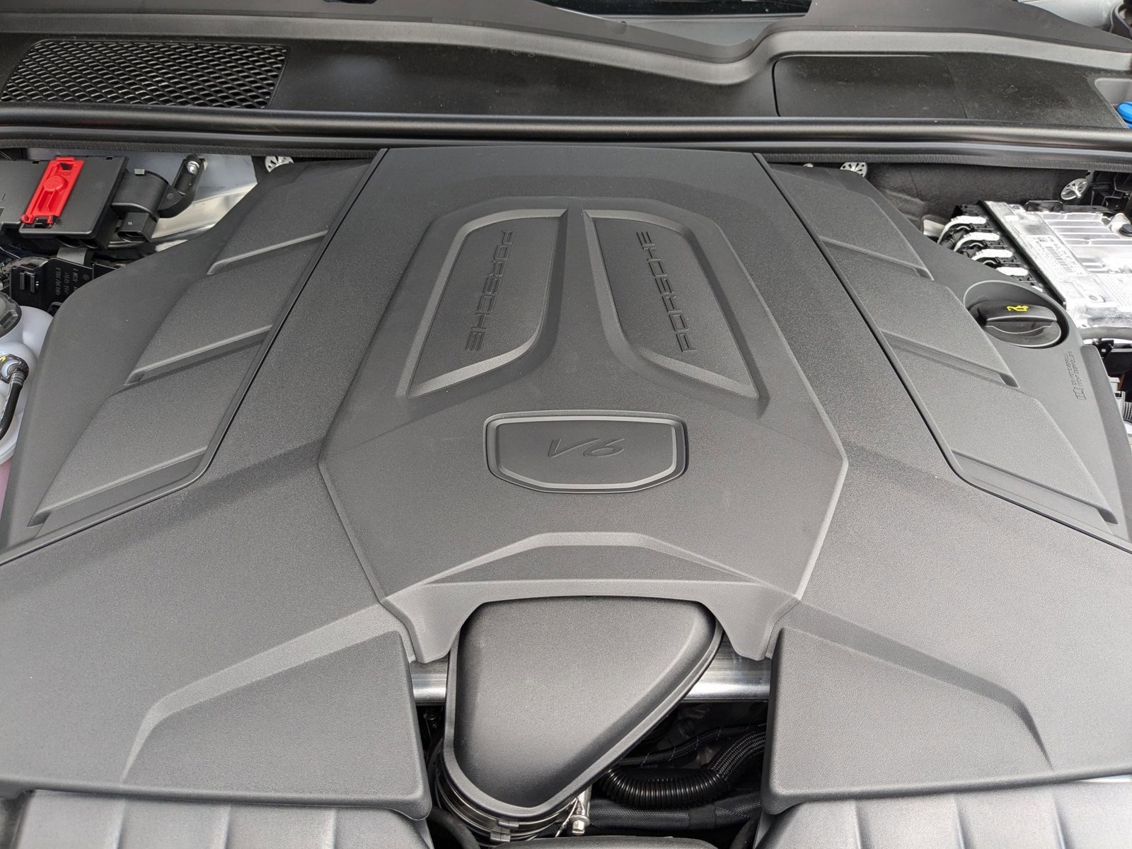 New 2025 Porsche Cayenne S image 30