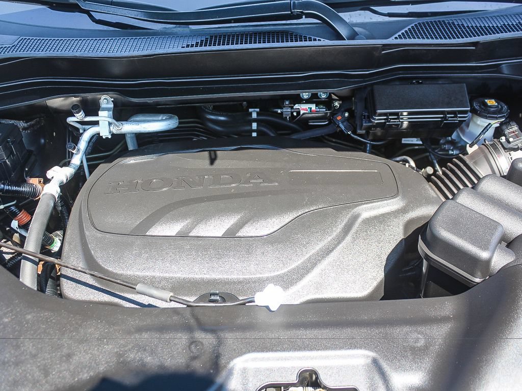 Certified 2025 Honda Passport EX-L image 27