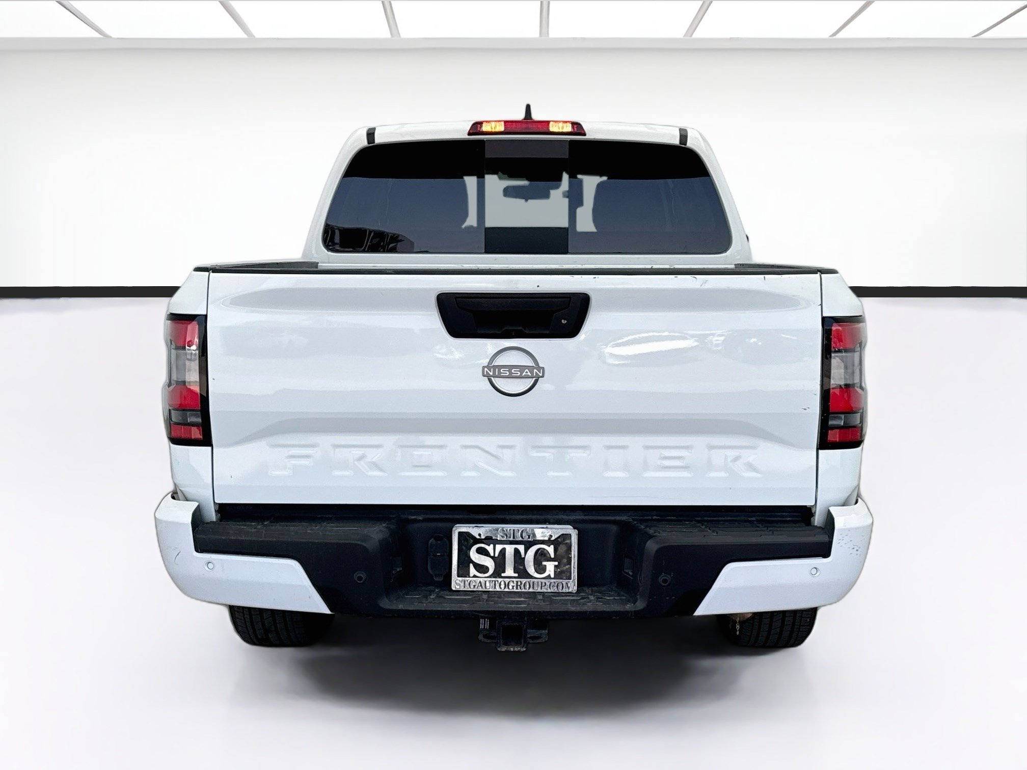 Used 2025 Nissan Frontier SV w/ SV Convenience Package RWD image 5