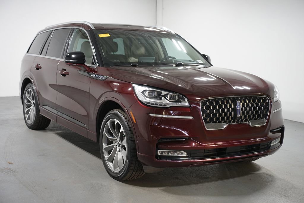 Used 2022 Lincoln Aviator Grand Touring w/ Equipment Group 301A image 3