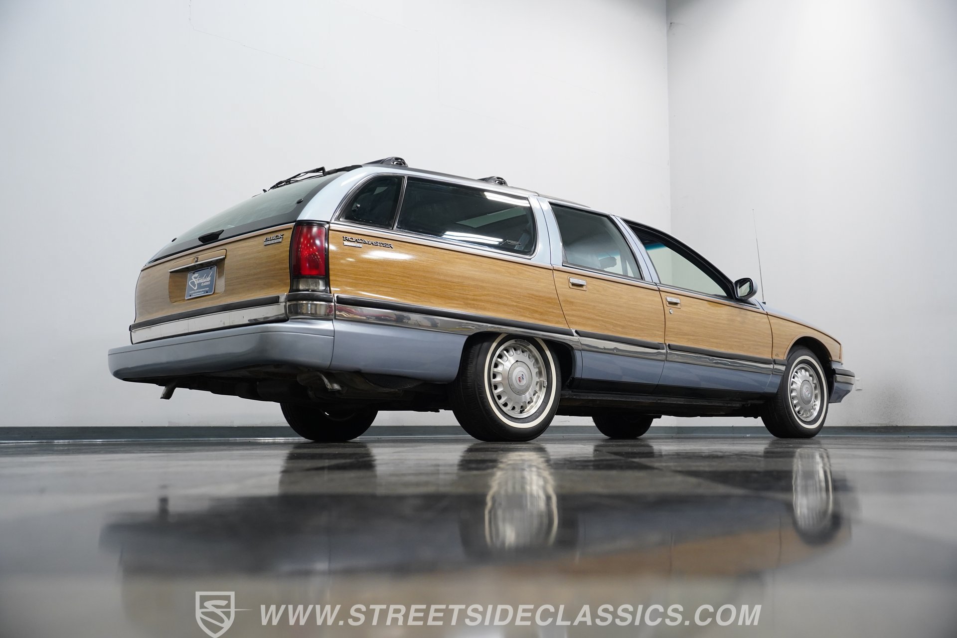 Used 1996 Buick Roadmaster Estate RWD image 26