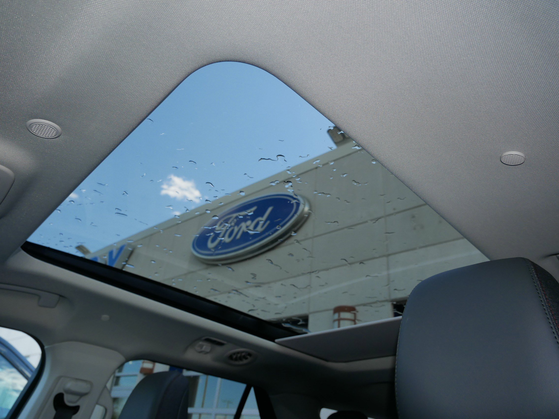 Used 2026 Ford Explorer Active w/ Active Comfort Package AWD/4WD image 34