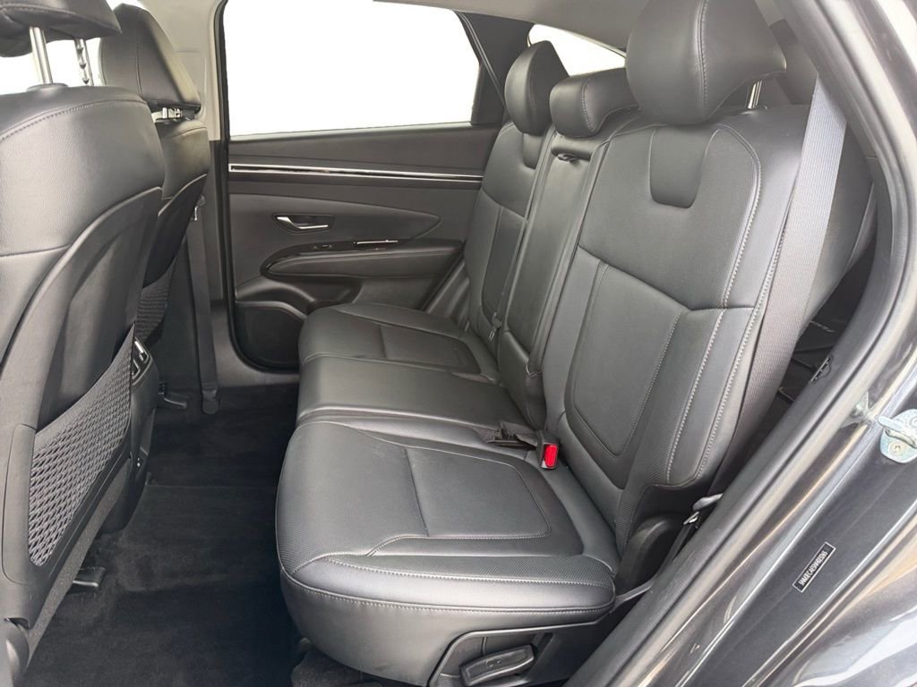 Used 2022 Hyundai Tucson Limited image 23