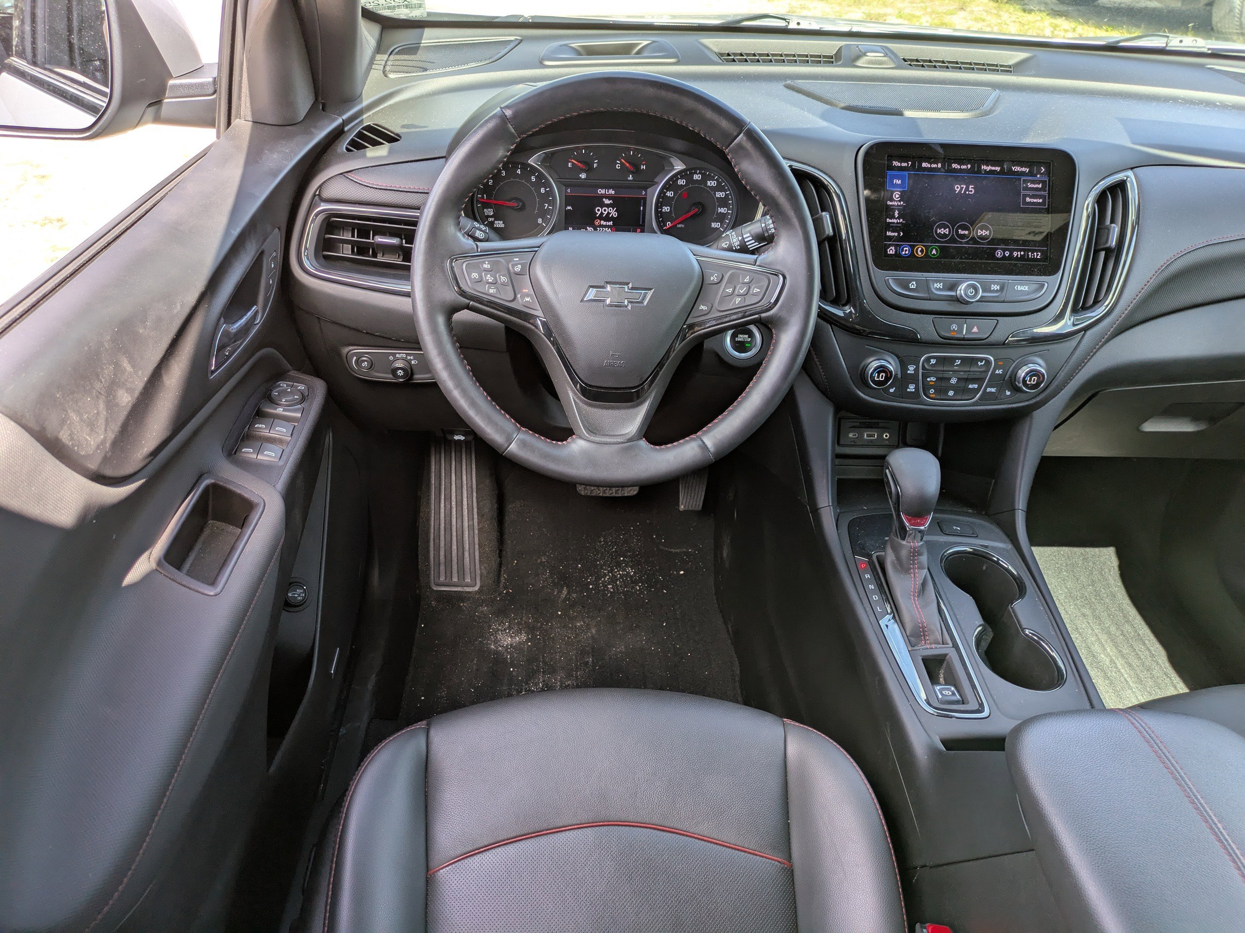 Used 2022 Chevrolet Equinox RS w/ RS Leather Package image 14