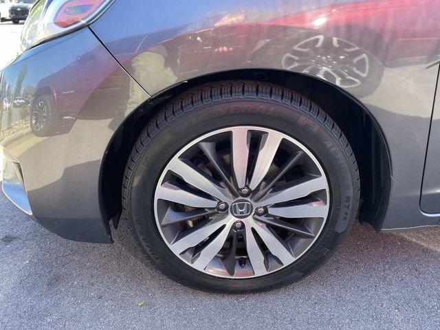 Used 2017 Honda Fit EX image 7