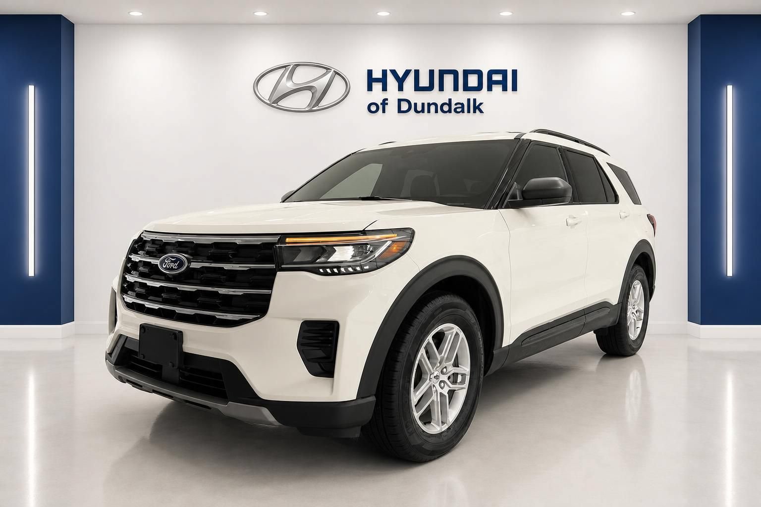 Used 2026 Ford Explorer Active RWD image 3