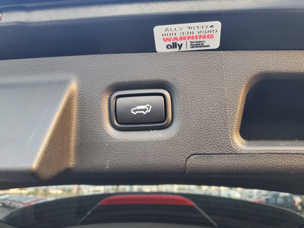 Used 2022 Hyundai Santa Fe SEL Convenience w/ Cargo Package image 10