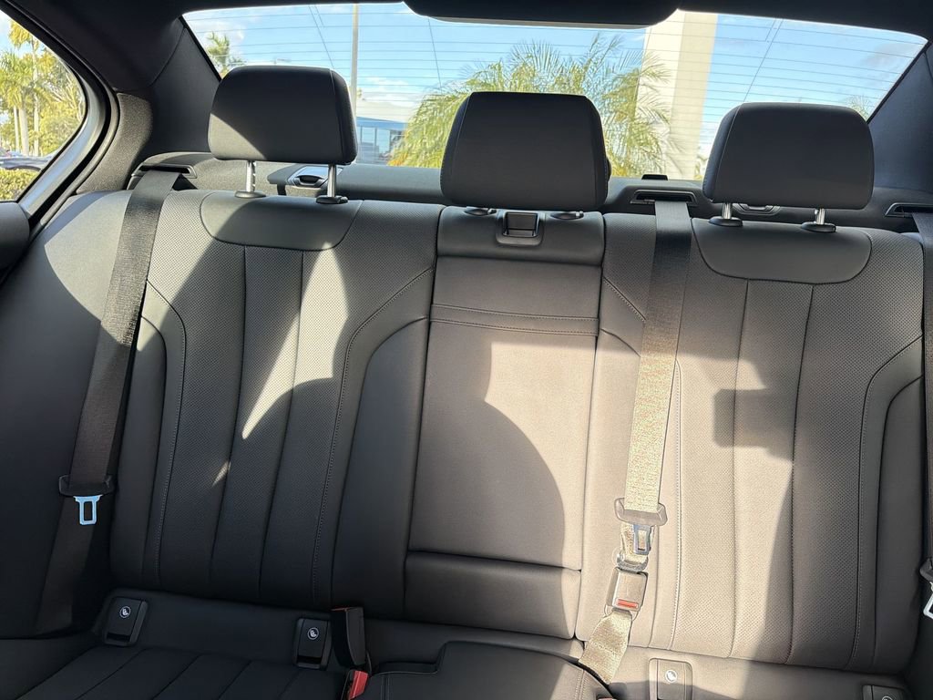 Used 2023 BMW 530i 530i w/ M Sport Package image 11