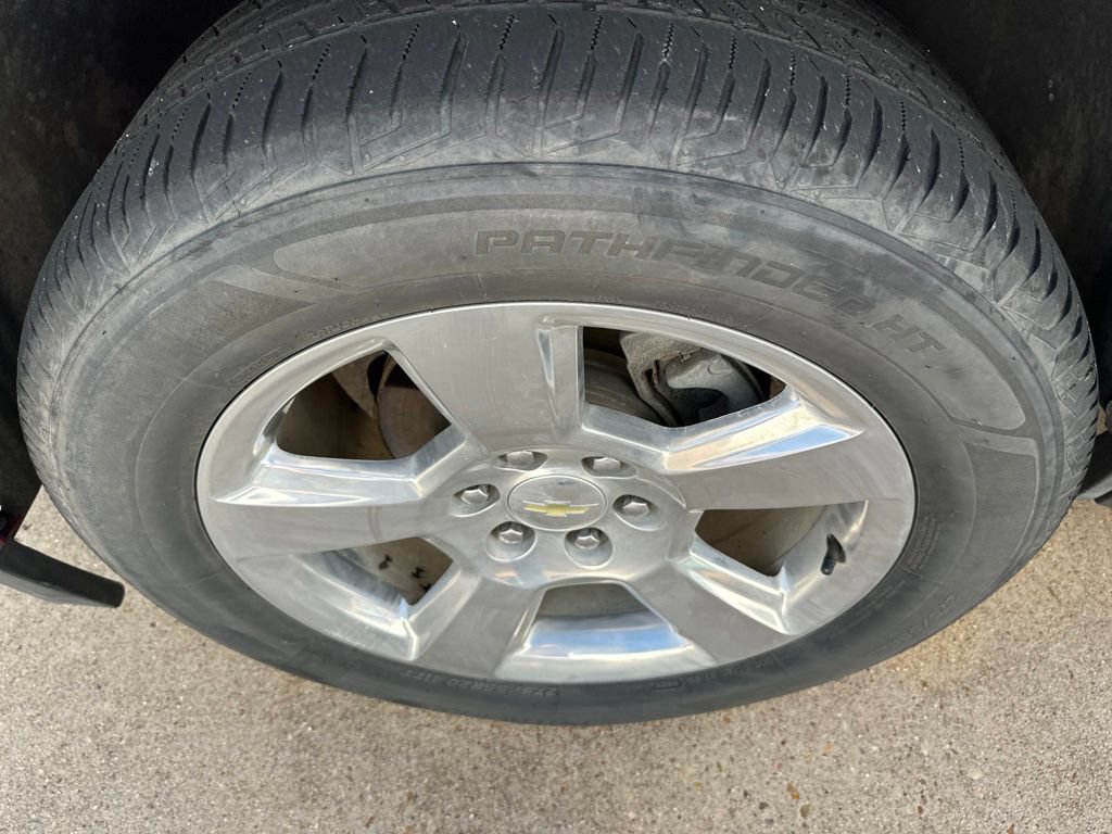 Used 2018 Chevrolet Tahoe LT w/ Texas Edition Package RWD image 22