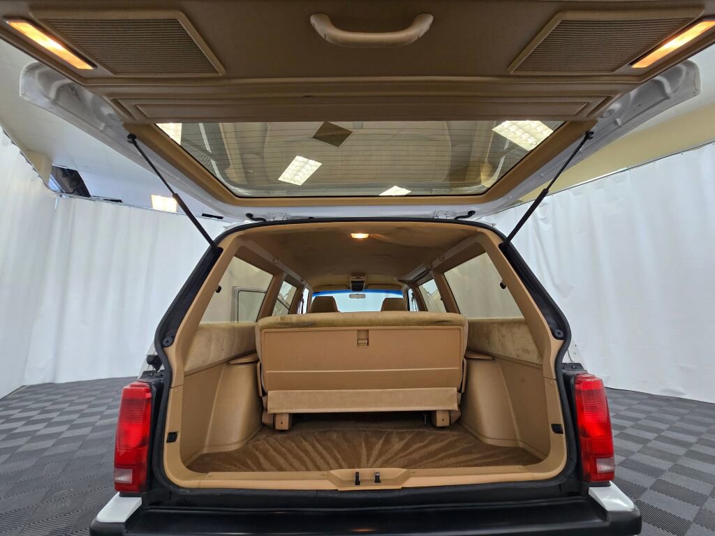 Used 1990 Dodge Grand Caravan LE image 66