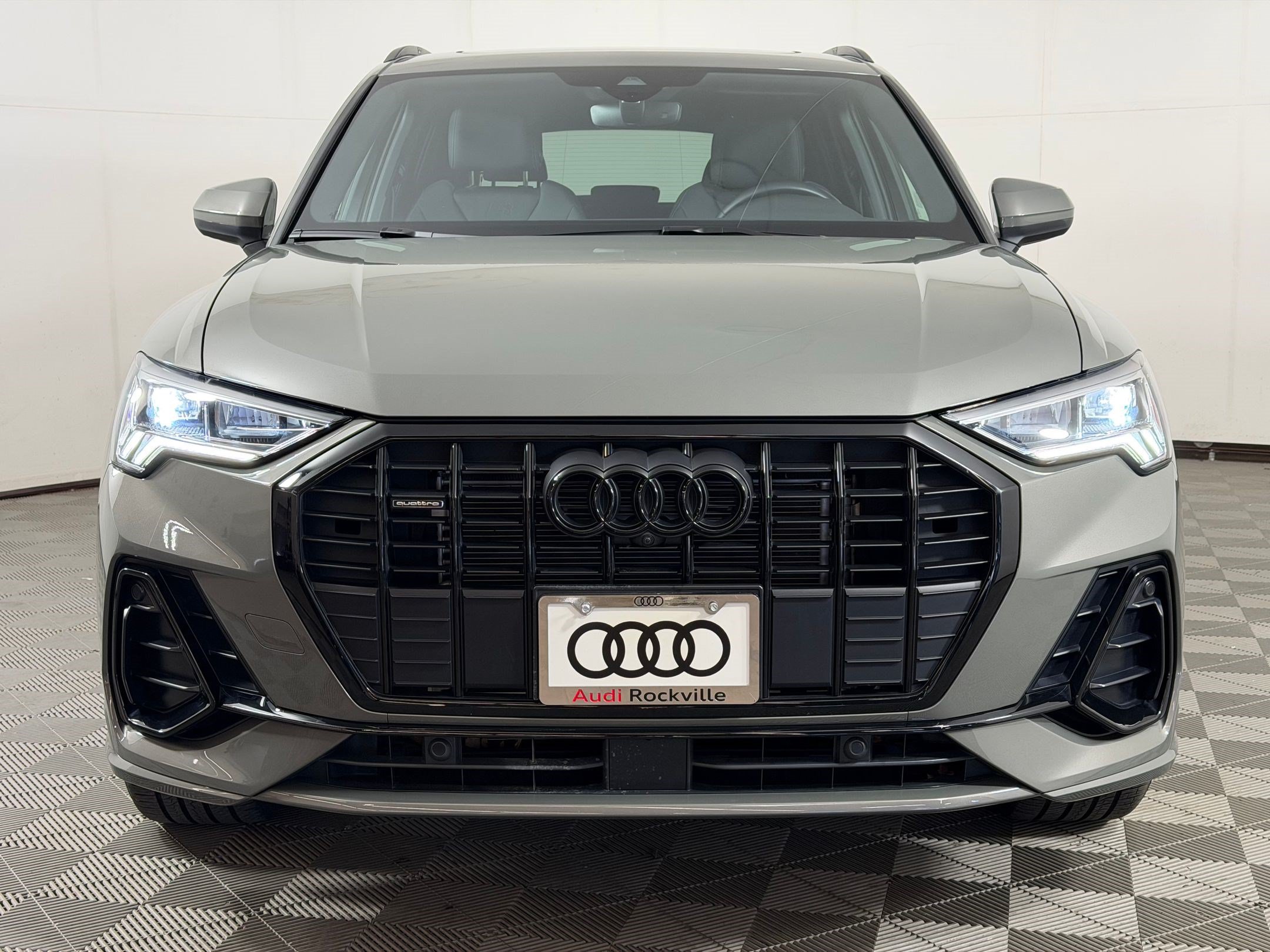 Certified 2022 Audi Q3 2.0T Premium Plus w/ Premium Plus Package AWD/4WD image 6