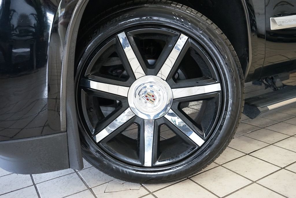 Used 2015 Cadillac Escalade Premium AWD/4WD image 62