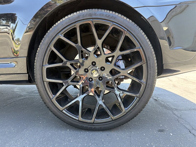 Used 2016 Land Rover Range Rover Sport SVR AWD/4WD image 19