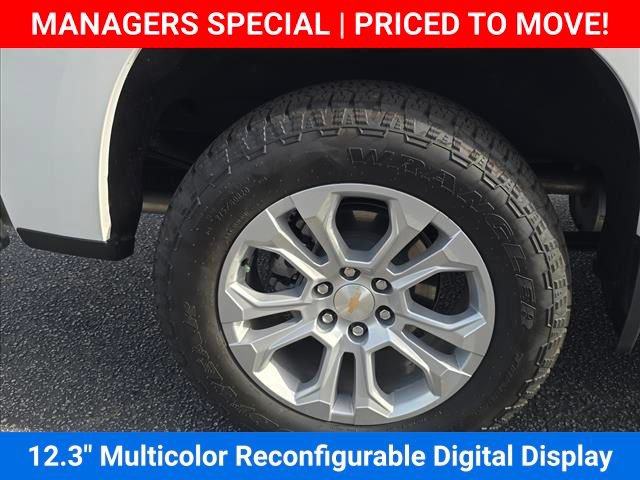 New 2026 Chevrolet Silverado 1500 LTZ w/ LTZ Premium Package AWD/4WD image 32